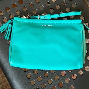Coach Legacy 100% Leather Wristlet Clutch Tassels Teal tourmaline Coach Legacy